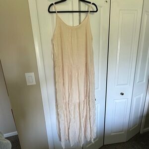 Women’s Vanilla Maxi Dress